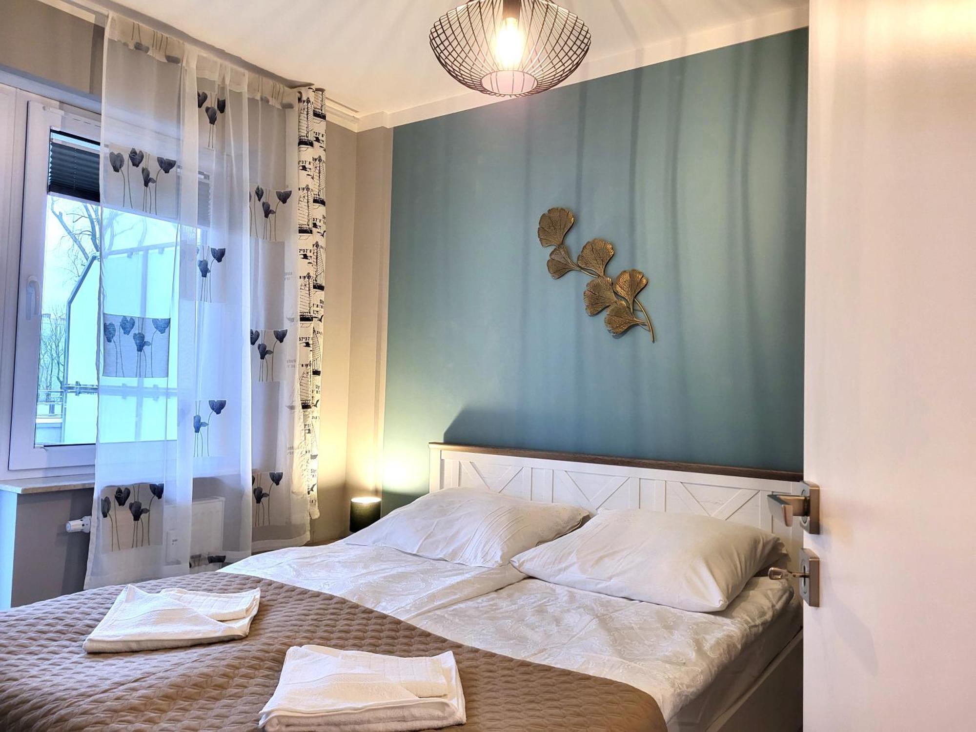 Miodowy Dom Exspanse Apartament 2 Lub 3 Pokoje Z Tarasem I Parkingiem Kołobrzeg Exteriör bild