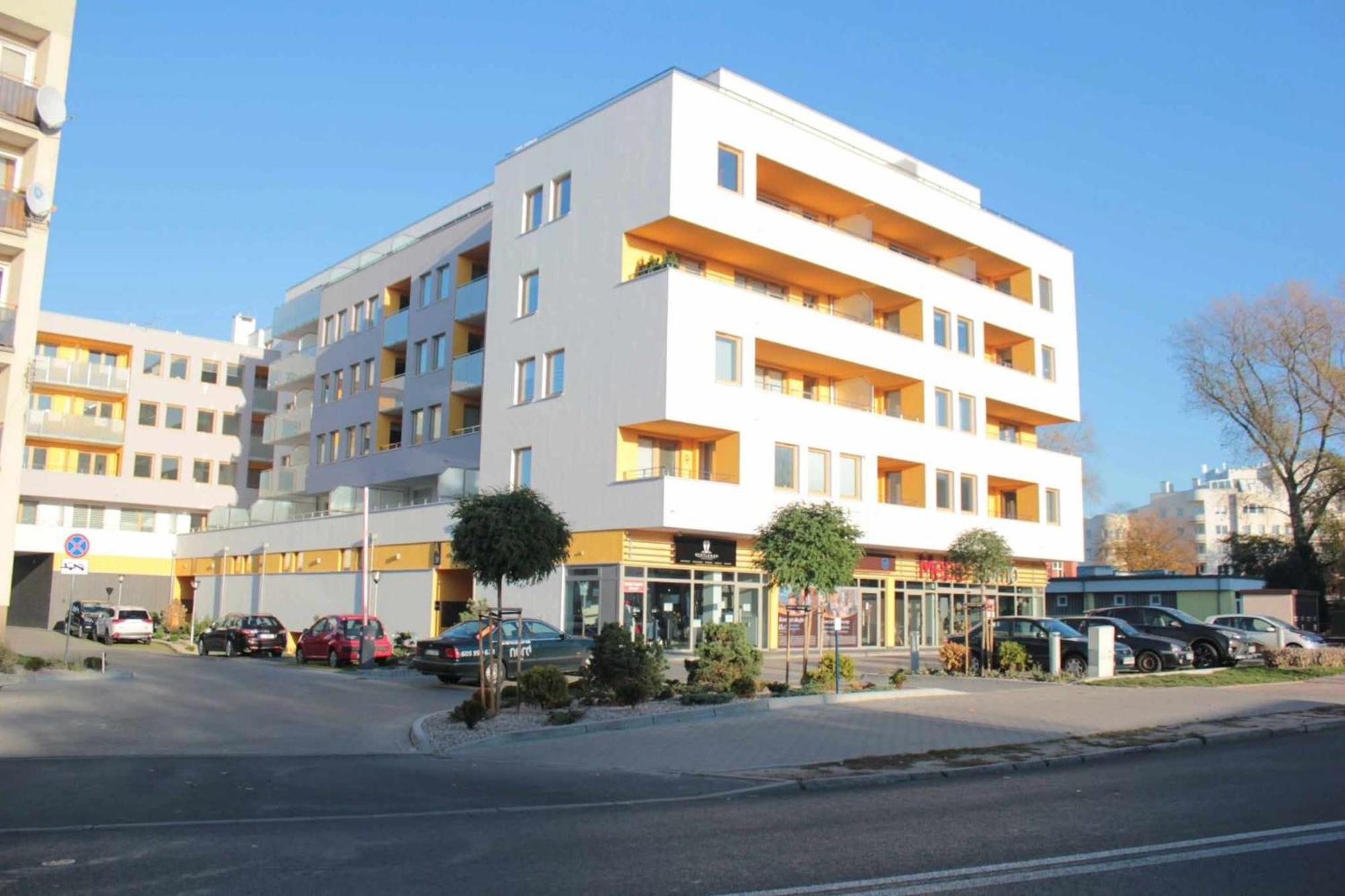 Miodowy Dom Exspanse Apartament 2 Lub 3 Pokoje Z Tarasem I Parkingiem Kołobrzeg Exteriör bild